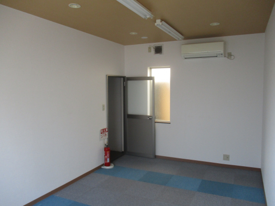 【貸倉庫】大阪府茨木市平田　B号