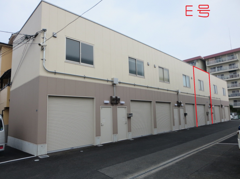【貸倉庫】大阪府茨木市平田　E号