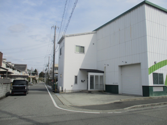 【貸倉庫・事務所】兵庫県伊丹市荒牧