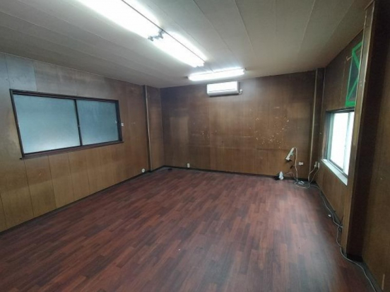【貸倉庫・工場】京都府京都市南区上鳥羽奈須野町