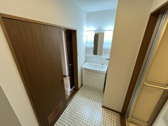 【収益物件（共同住宅）】大阪府高槻市岡本町