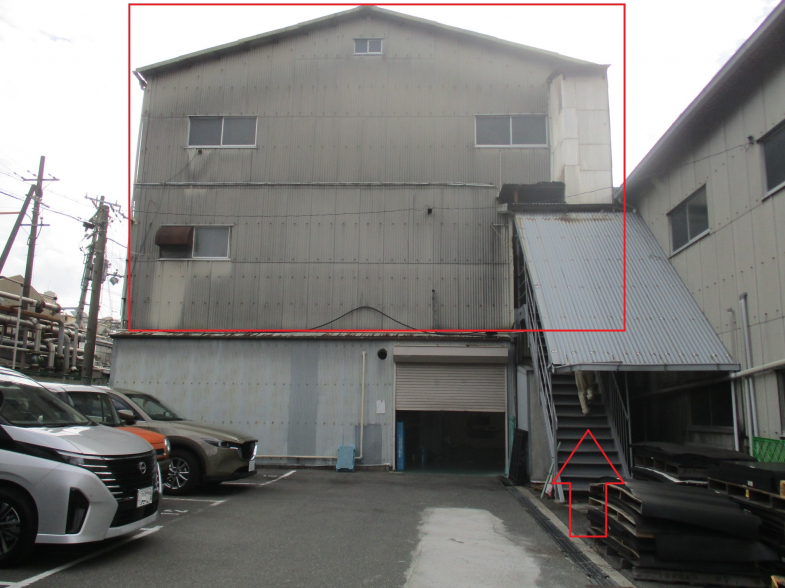 【貸倉庫・事務所・作業場】大阪府吹田市東御旅町