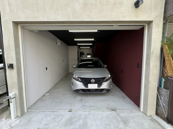 【貸ガレージ】大阪府摂津市香露園