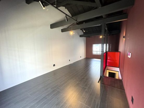 【貸ガレージ】大阪府摂津市香露園