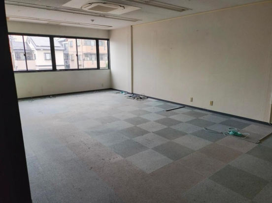 【貸倉庫事務所】大阪府大東市深野北