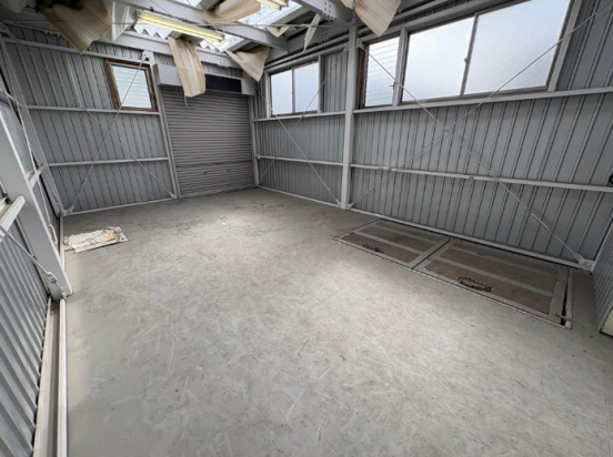 【貸倉庫】大阪府大東市御領