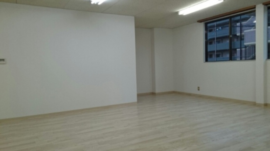 【貸倉庫・事務所】大阪府枚方市東田宮