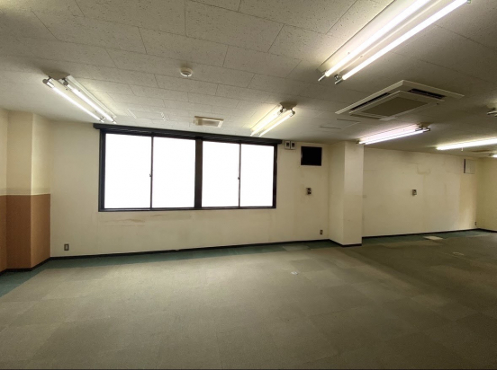 【貸事務所】大阪府吹田市広芝町　502