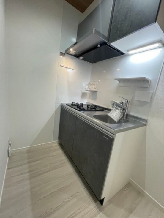 【貸ガレージハウス】大阪府枚方市長尾家具町