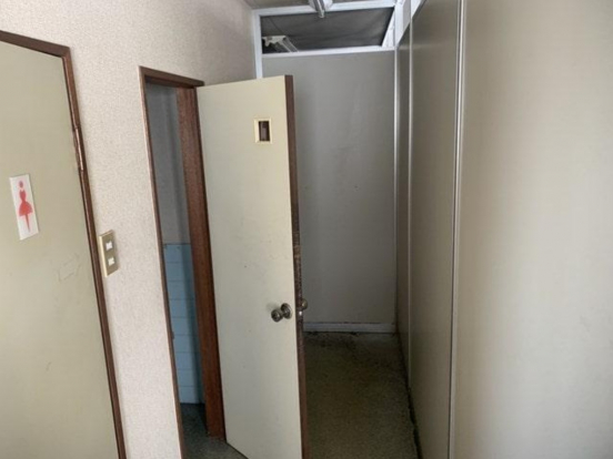 【貸倉庫事務所】大阪府枚方市招提北町