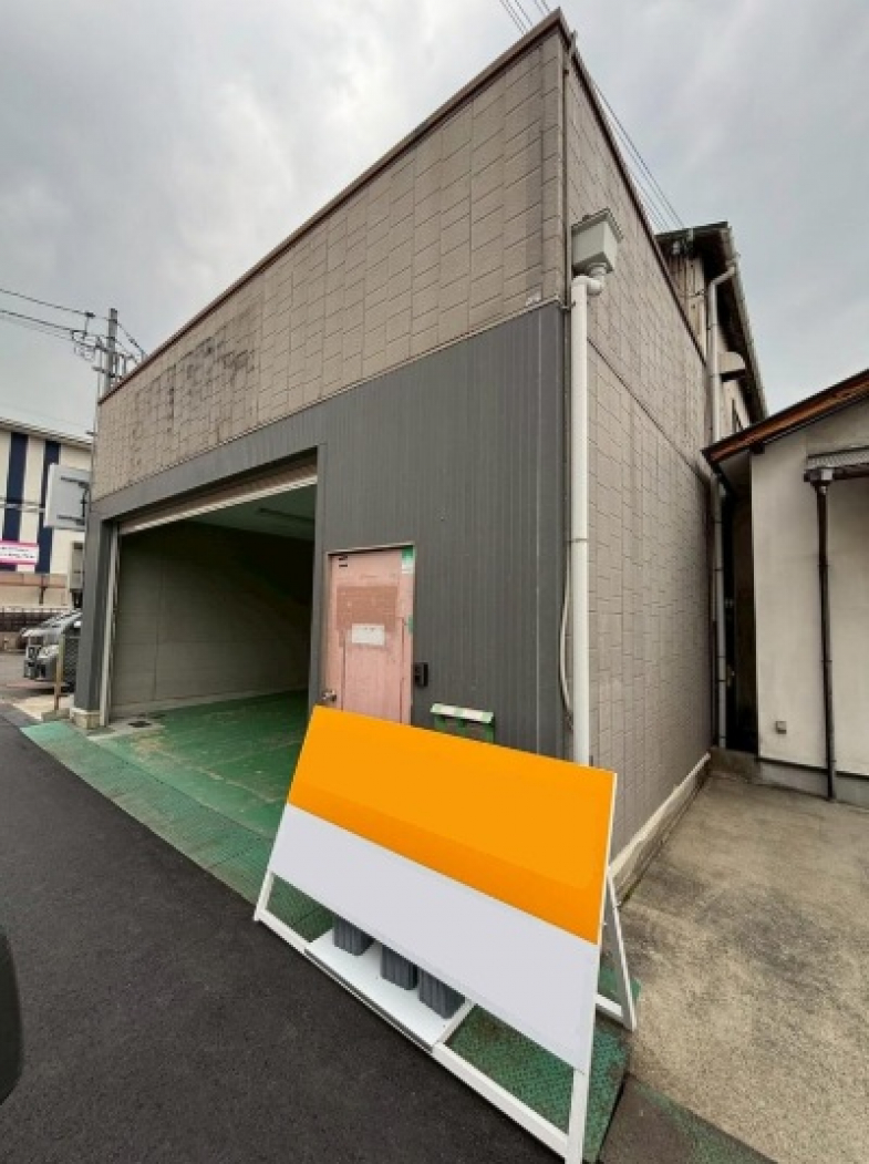 【貸倉庫】大阪府枚方市長尾家具町