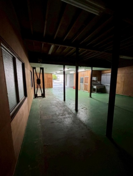 【貸倉庫】大阪府枚方市長尾家具町