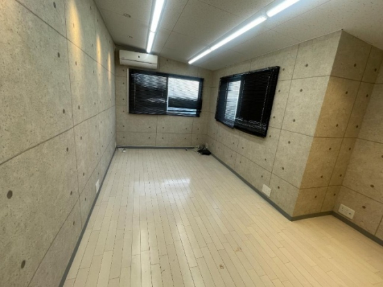 【貸倉庫】大阪府東大阪市新上小阪