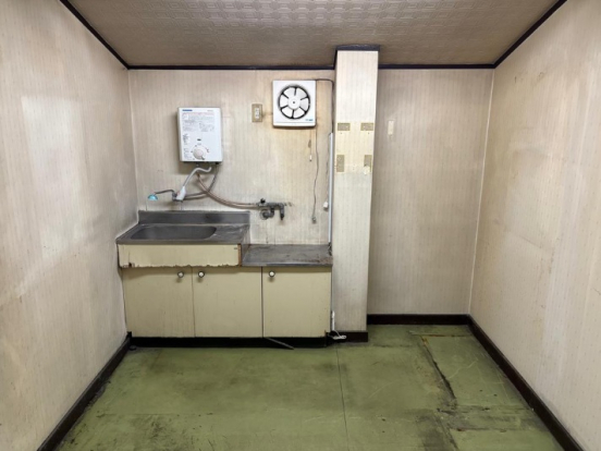 【貸倉庫】大阪府門真市下馬伏町