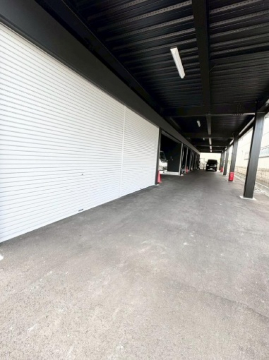 【貸店舗・事務所】兵庫県川西市久代