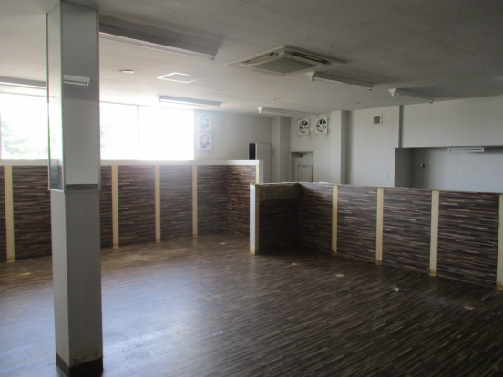 【貸店舗事務所倉庫】大阪府摂津市鳥飼中