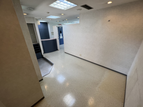 【貸店舗・事務所】大阪府摂津市東一津屋