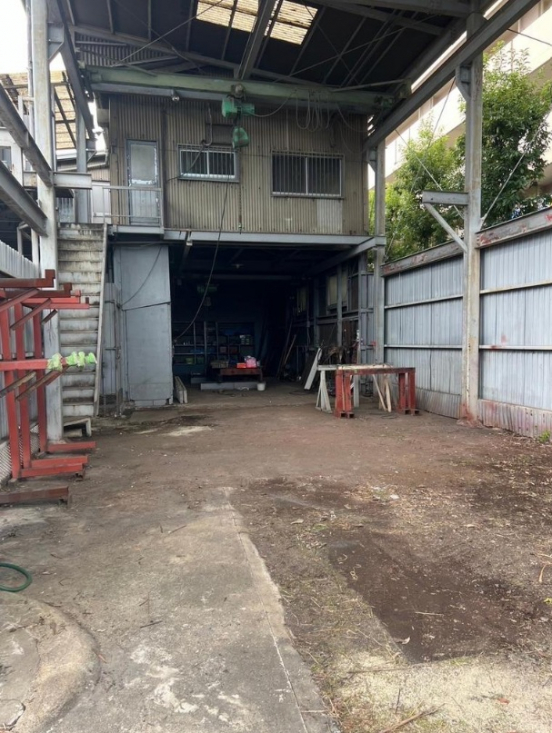【貸工場・事務所】大阪府枚方市出口