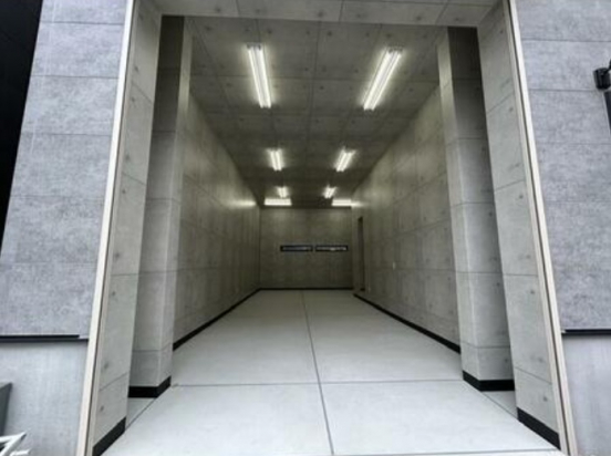 【貸ガレージハウス　A号】大阪市西成区津守